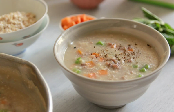 Cháo hạt quinoa cà rốt thịt băm