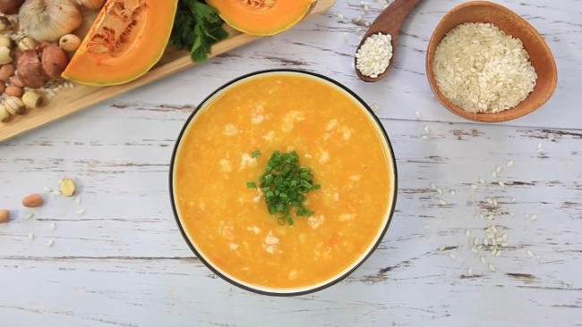 Cháo thịt bò bí đỏ phô mai