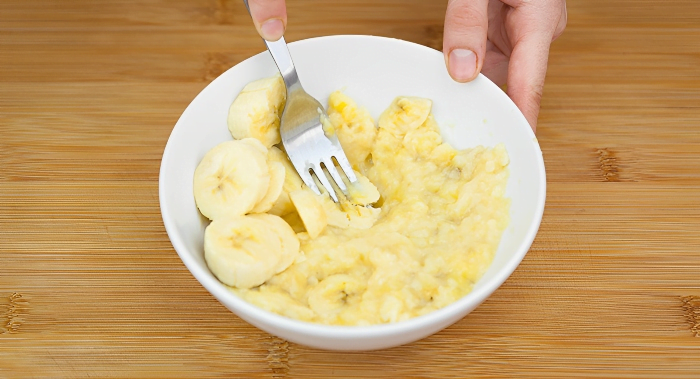 Món chuối nghiền cho bé