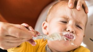 Ăn bột bao lâu thì chuyển sang ăn cháo cho bé