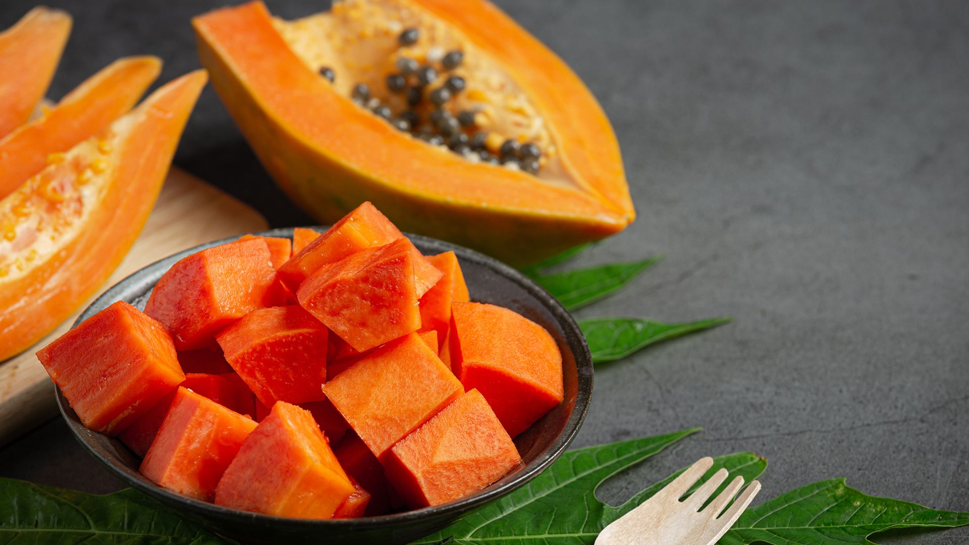 Cách làm thịt gà nấu cháo đu đủ