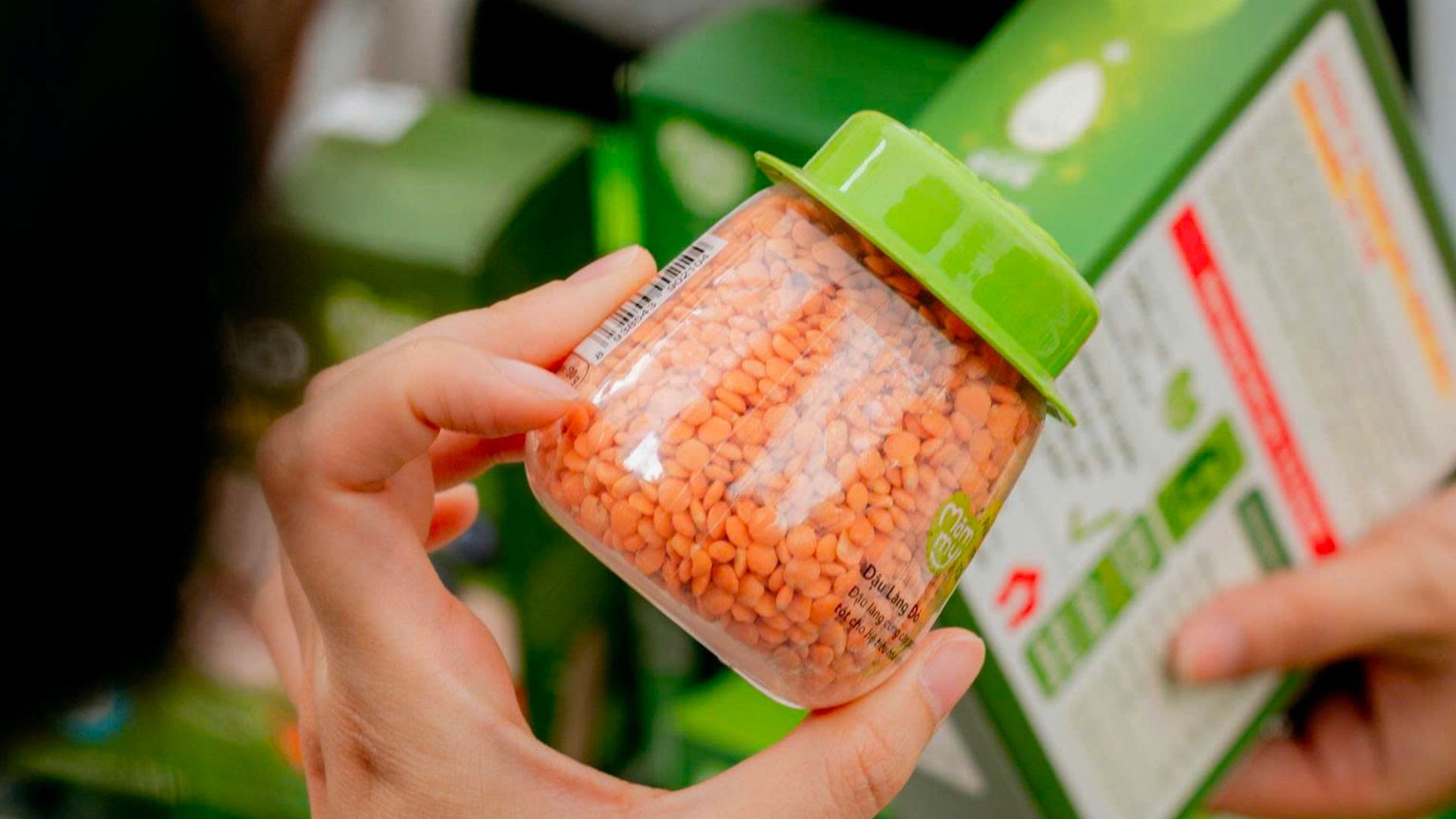 Hạt quý Mămmy - Đậu lăng đỏ trưng bày tại sự kiện