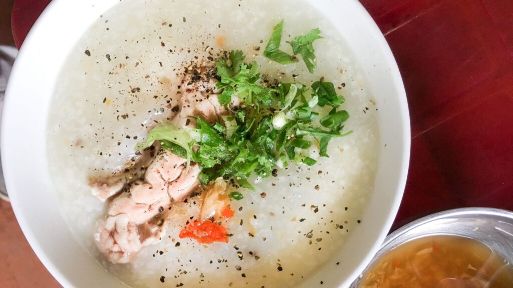 Óc heo chứa nhiều chất béo, đạm, và DHA