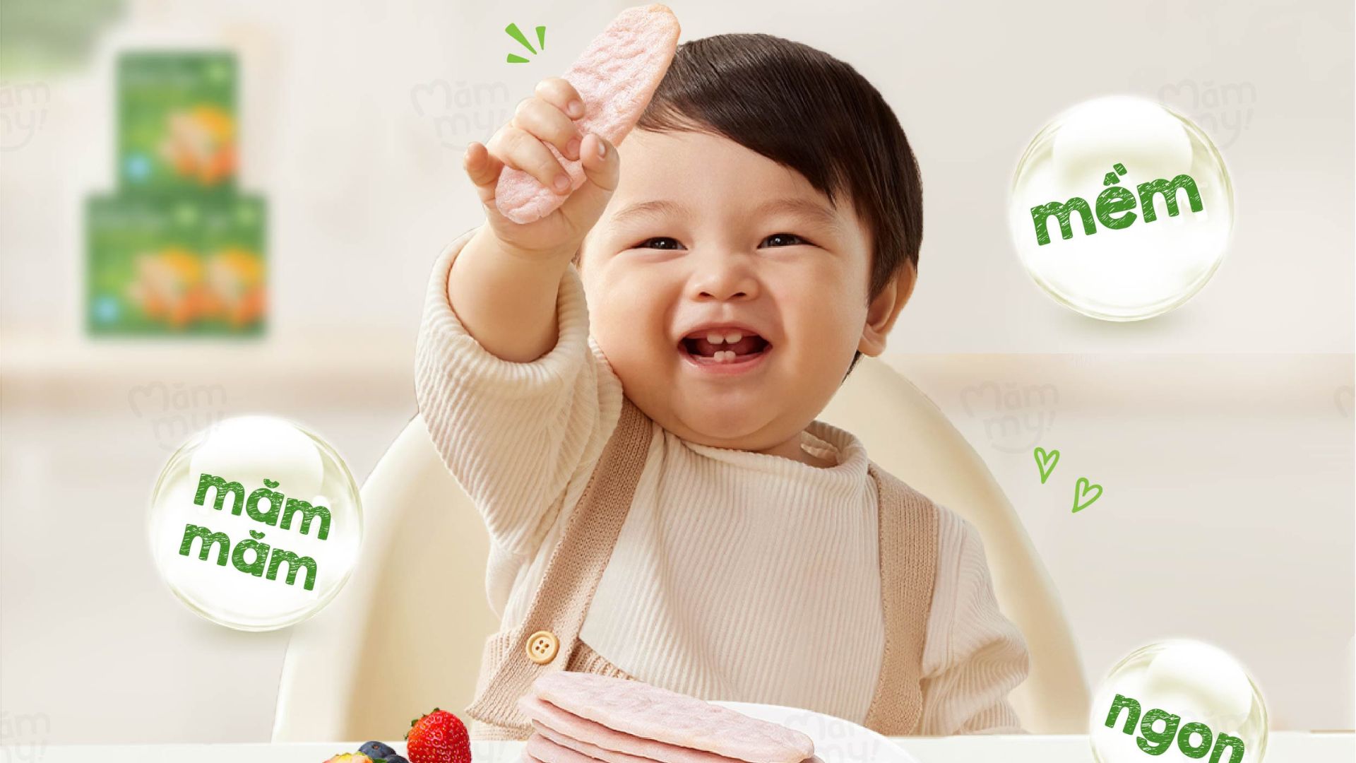 Khi nào mẹ nên bắt đầu cho bé dùng bánh ăn dặm