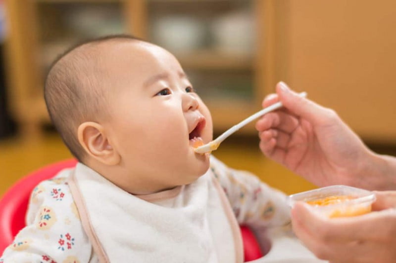 Gợi ý 5 món cháo hạt giúp bé ngủ ngon hơn