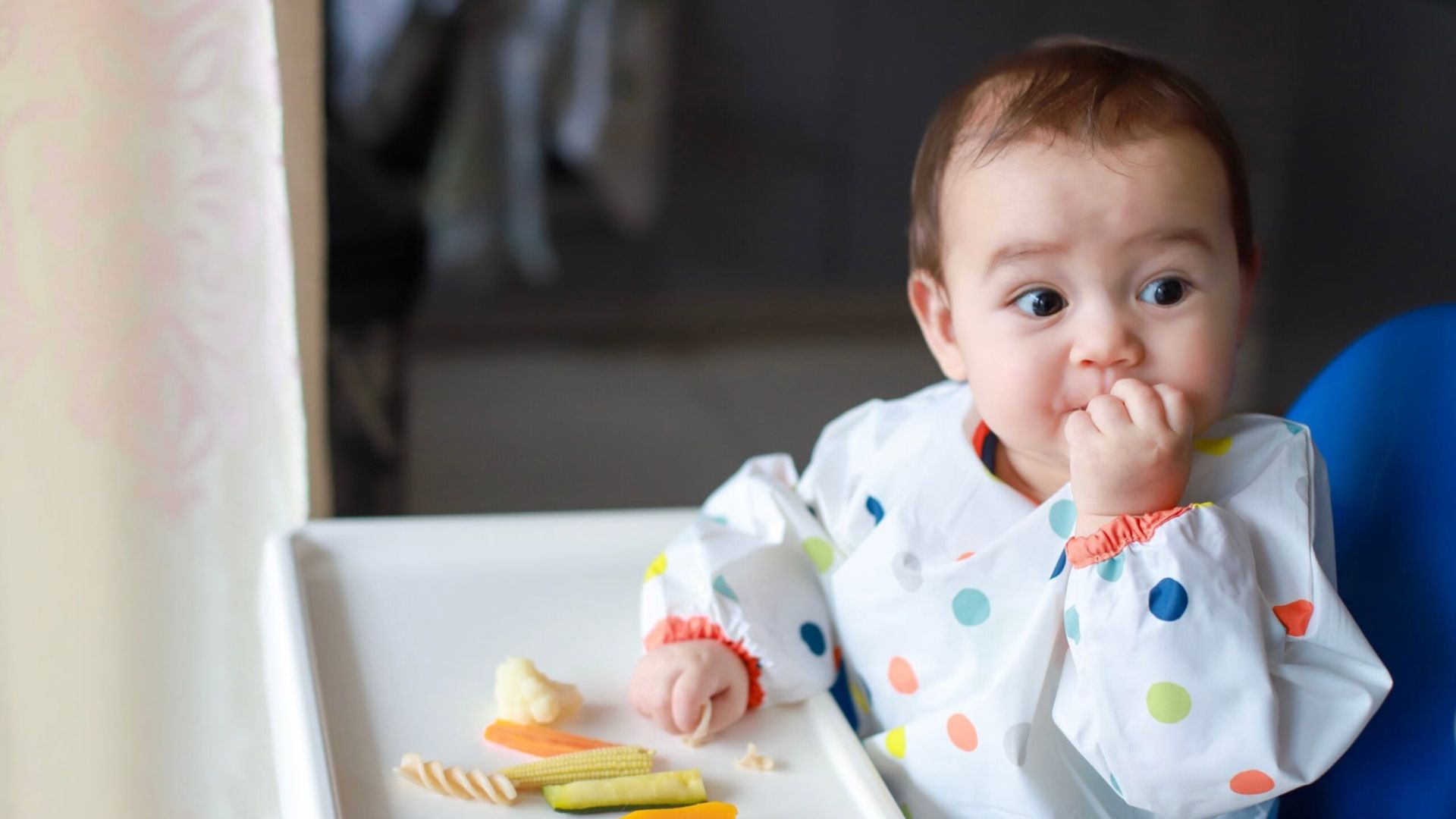 Bé ăn BLW có bị thiếu chất không