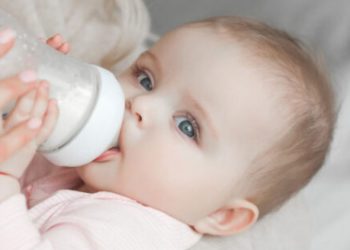 Sữa công thức là gì Những thông tin mẹ cần biết